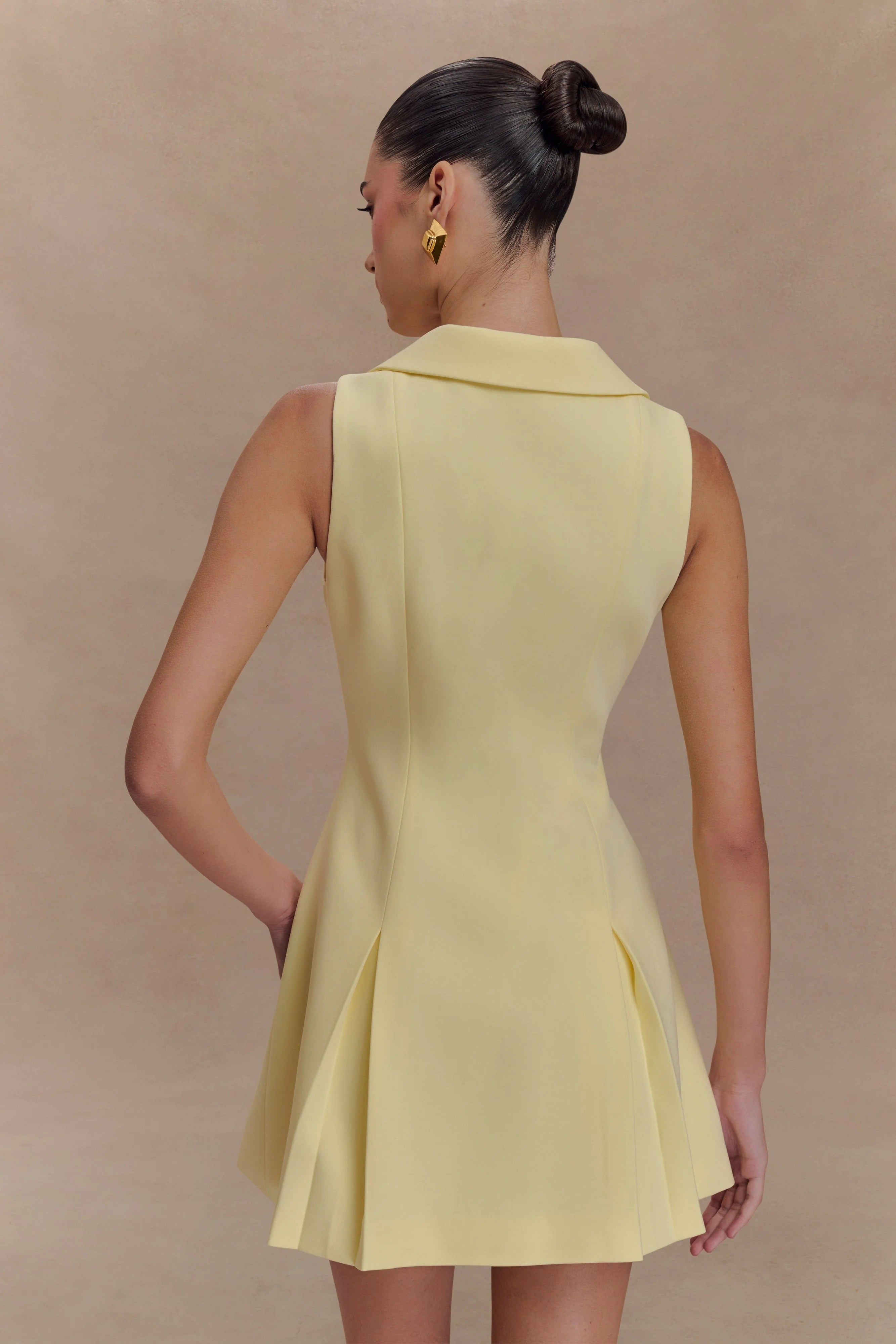 Oli Sleeveless Mini Dress - Lemon